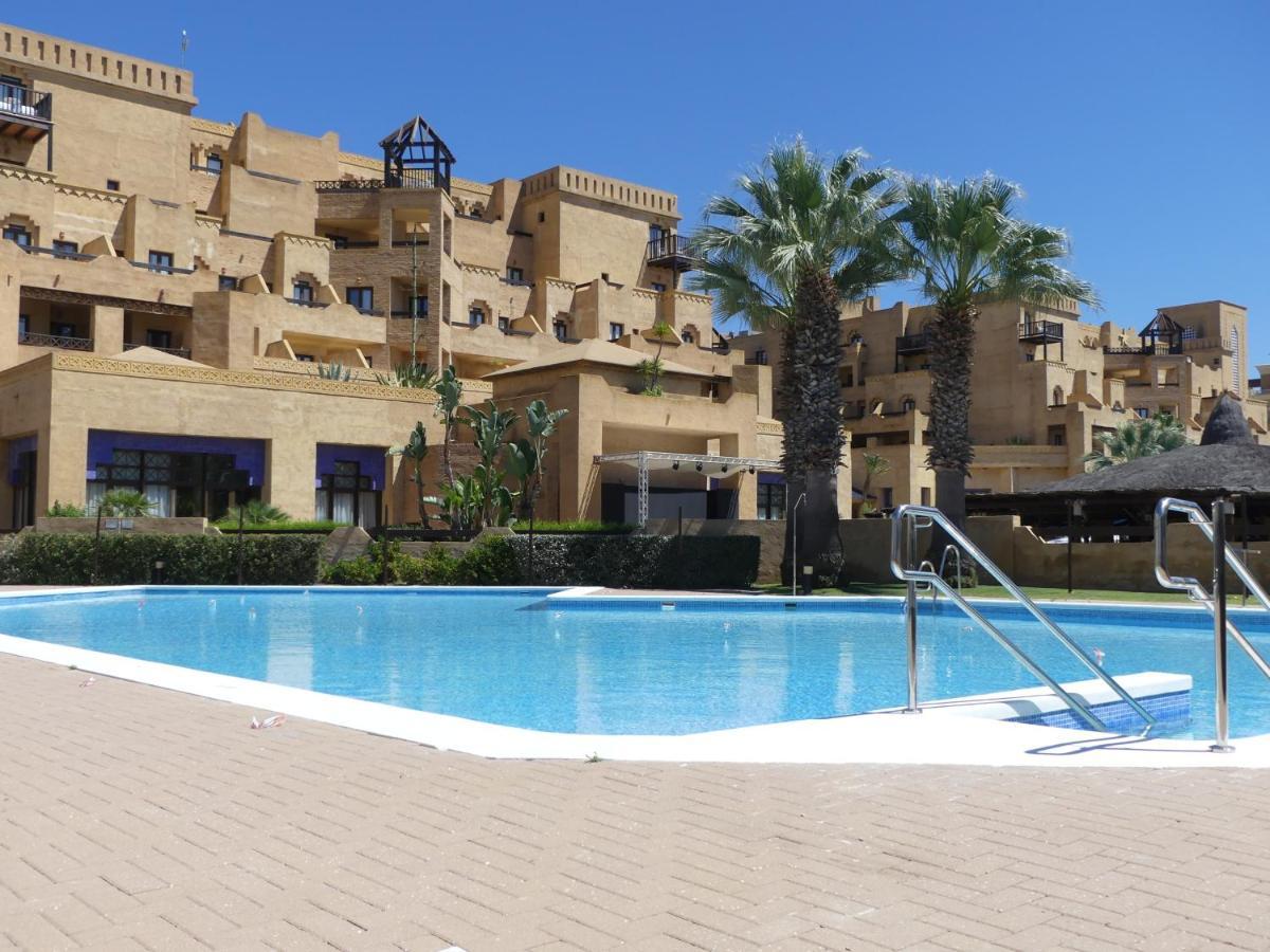 Apartamento Dos Dormitorios Bajo, Vistas Piscina Isla Canela Extérieur photo